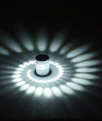 Lâmpada LED RGB com efeito espiral