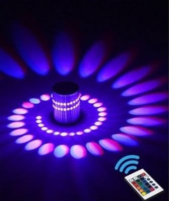 Lâmpada LED RGB com efeito espiral