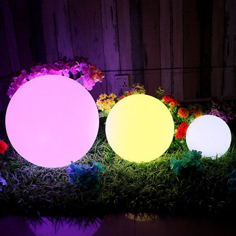 Luminária LED multicolorida à prova d'água para jardim e piscina